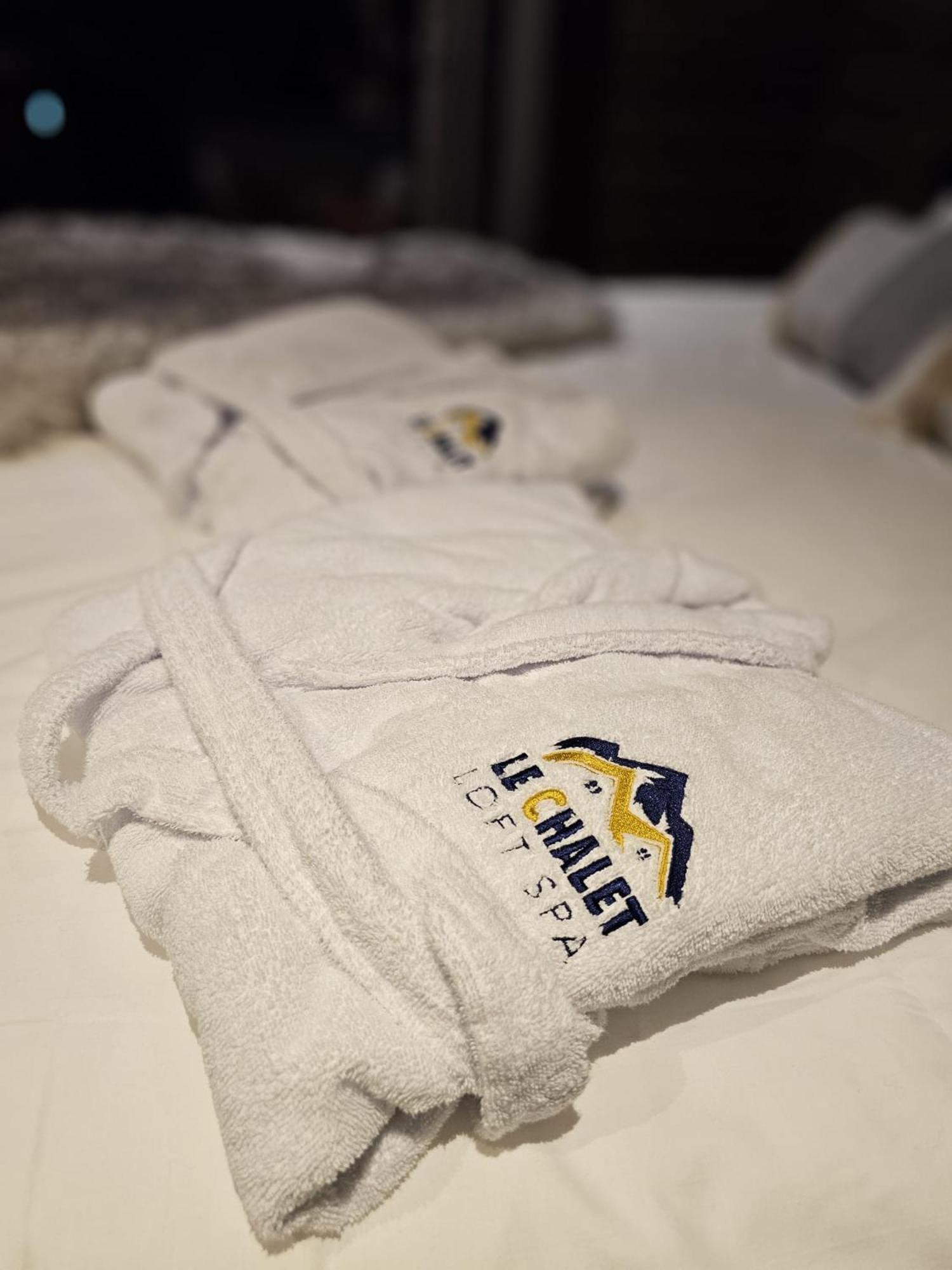 Le Chalet Loft Spa Calais Luaran gambar
